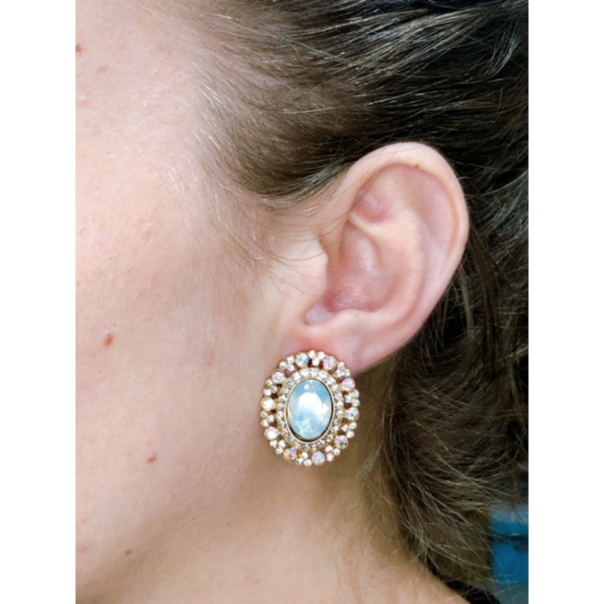 Brinco oval luxo cristal